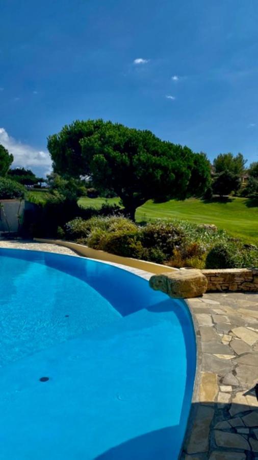 Superbe Villa-Domaine Avec Golf Piscine Et Tennis Saint-Cyr-sur-Mer Esterno foto