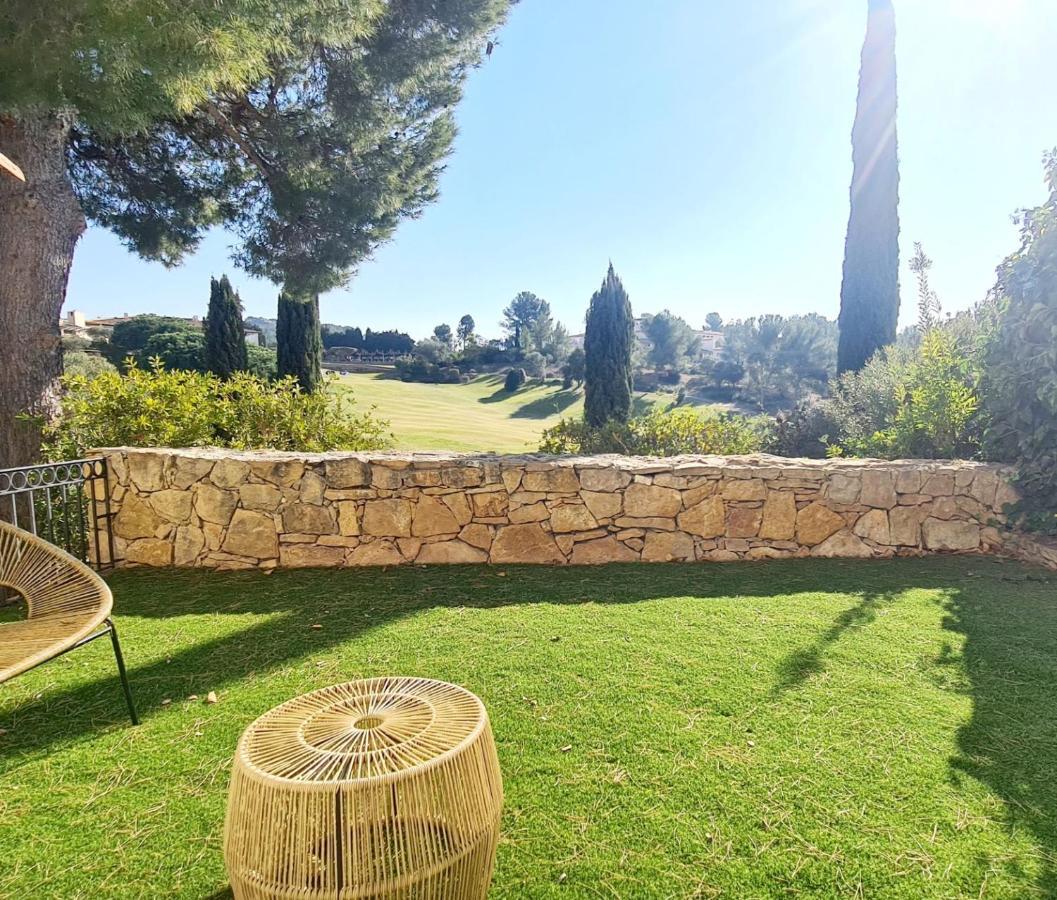 Superbe Villa-Domaine Avec Golf Piscine Et Tennis Saint-Cyr-sur-Mer Esterno foto